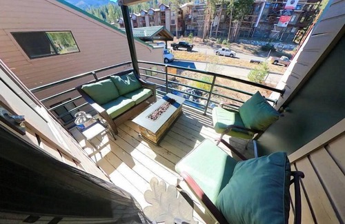 Kirkwood Wohnung | The Meadows-Cozy Hotel Room W/Deck