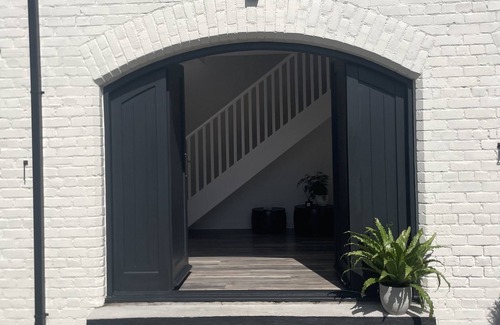 Scalpwilliam Haus | The Mews House on a Historic Estate