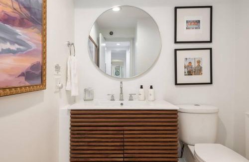 South Haven Haus | The MidMod of The Lake