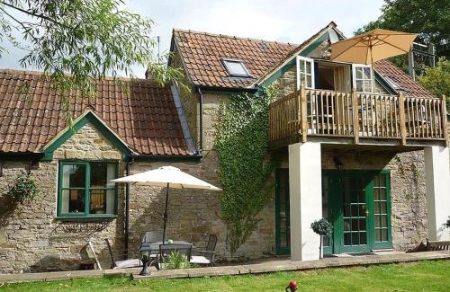 Whitecroft Haus | The Miners Cottage