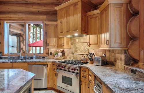 Marion Haus | The Montana Manor, Custom Log Estate Sleeping 14