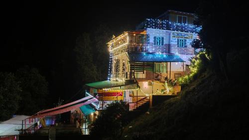 Amritpur Haus | The moon light hill view