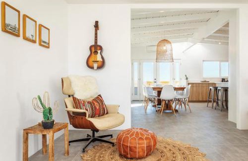 Panorama Heights Haus | The Moondance By The Cohost Company