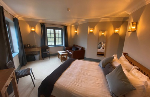 Maisemore Hotel | The Mooringpost