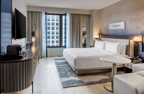 Near Northeast Hotel | The Morrow Washington Dc, Curio Collection By Hilton