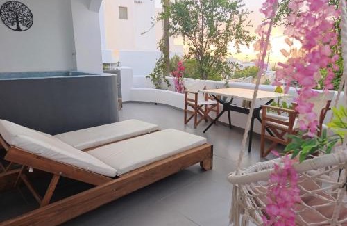 Vothon Wohnung | The Muses of Santorini Private Jacuzzi Suites