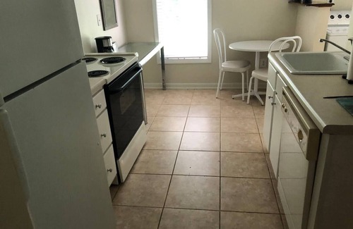 Winston Haus | The Natura Grandeur Retreat on the Dog River