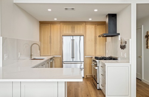 Downsville Haus | The Nest at Eagle Bay Cove on Lake D'Arbonne with pool, boathouse and game room!