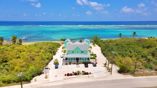 Colliers Bay Haus | The No Problem at Cottages