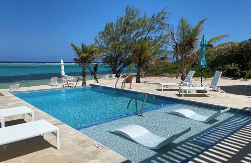 Colliers Bay Eigentumswohnung | GROSSE ERÖFFNUNG SPEZIAL FEB UND MÄRZ! NAGELNEUES BETT UND FRÜHSTÜCK!