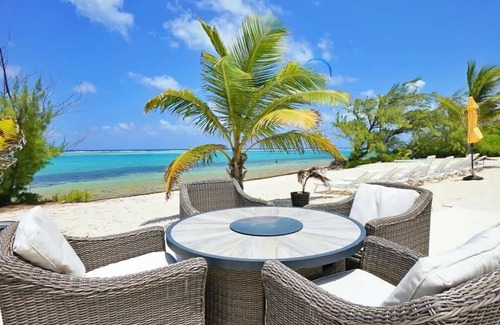 Colliers Bay Eigentumswohnung | GROSSE ERÖFFNUNG SPEZIAL FEB UND MÄRZ! NAGELNEUES BETT UND FRÜHSTÜCK!