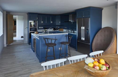 Broadway Villa | The Nook