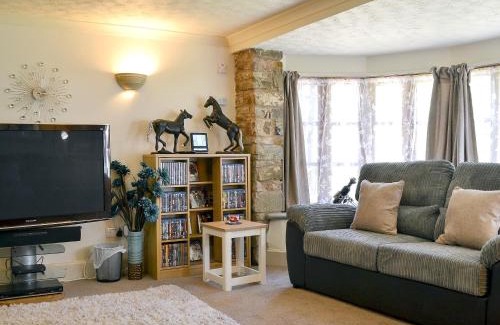 Whitecroft Haus | The Nook