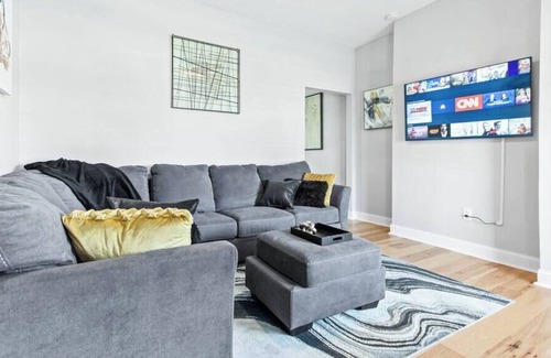 West Columbus Haus | The Oasis Downtown: Gotta love it!