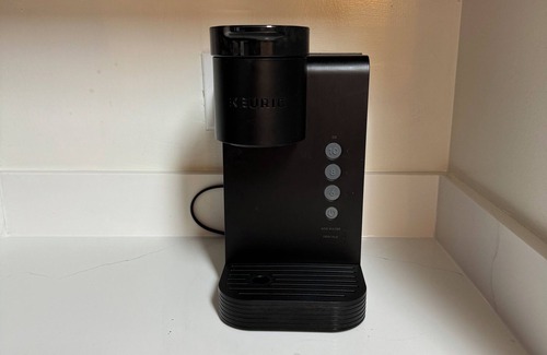 Flowood Haus | The Obsidian Reservoir Escape! AC, WiFi