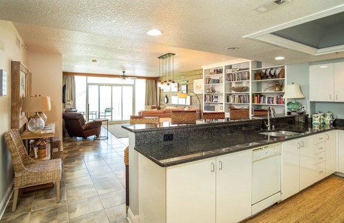 Bethune Beach Wohnung | The Oceans- 3/3 Ocean Front Ground Floor Unit 103