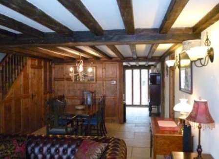 Cannington Haus | The Old Carthouse