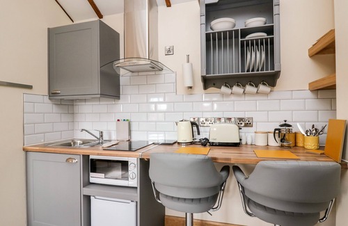 Tirabad Hütte | The Old Cobblers Shop