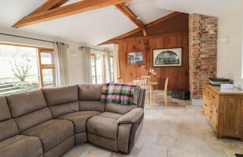 Newnham Haus | The Old Dairy