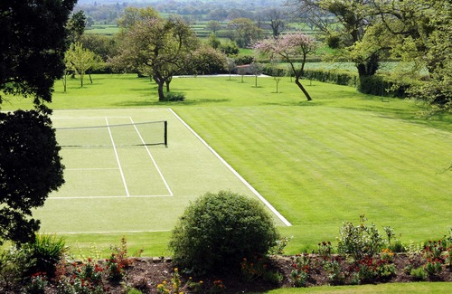 Oldbury-on-Severn Haus | The Old Rectory with Swimming Pool