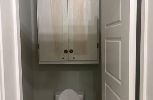 Laurel Bed & Breakfast | The Openshaw Suite, Jenny's Downtown Hideaway Bed and Breakfast-The Openshaw Suite