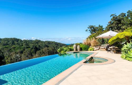 Terrigal Haus | The Outlook Cabana