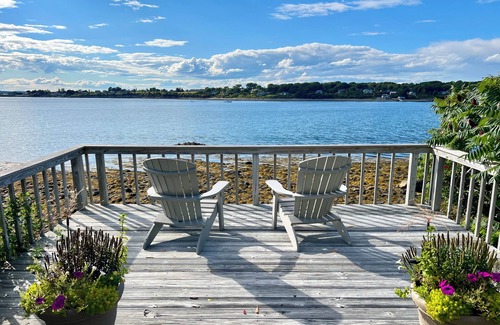 Mid-Coast and Islands Haus | The Overlook- Enjoy stunning sunsets from this well-appointed Bailey Isl home
