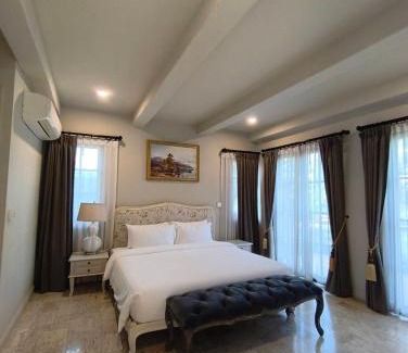 Pak Chong Haus | The Ozone Khao Yai Pool Villa