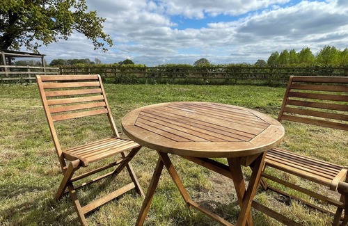 Fangfoss Kabine | The Paddock Glamping - Kleeblatt 2