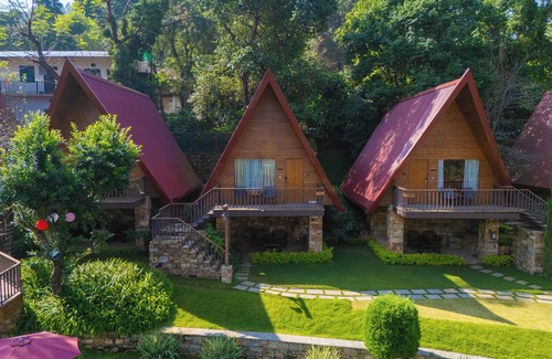 Amritpur Hütte | The Pear Orchard By Countryside
