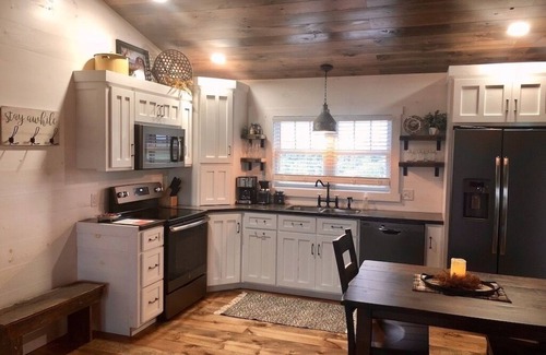 Dundee Kabine | Das Pear Tree Cottage im Red Cottage Hideaway ~ in Amish Country ~