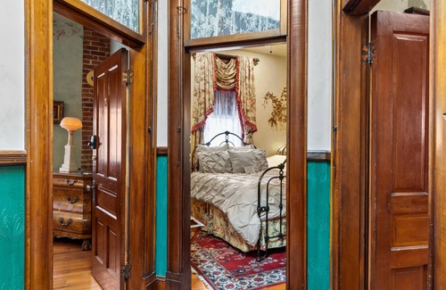 Historic Railroad District Hotel | The Peerless Hotel by WanderLodges