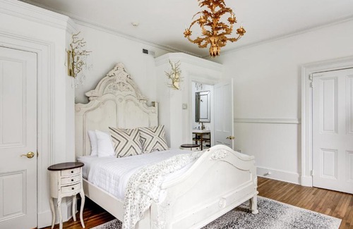 Cape May Court House Bed & Breakfast | The Peninsula