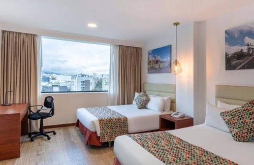 Calle 100 Hotel | The Perfect Location! Minutes from El Dorado Airport and Museo Nacional