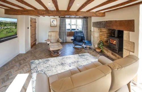 Bourton Haus | The Perfumery Cottage