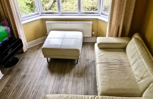 Mapperley Haus | The Perry Road Four Bedroom House no240