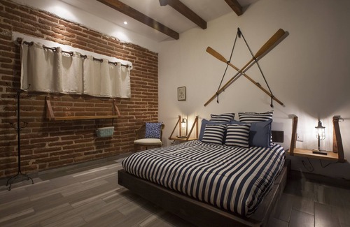 La Paz Hotel | The place with most vintage maritime atmosphere in an old house plenty of detail