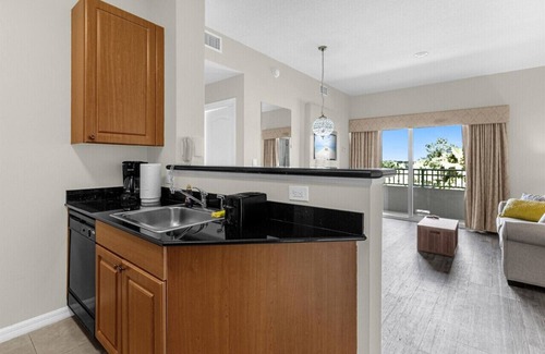 Florida Center Wohnung | The Point · The Point, lux apartment, Close to Universal