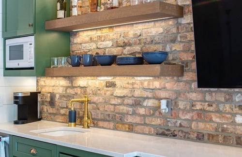 Georgetown Haus | The Pool House at Fr. Sorin's w/ Paddle Tennis