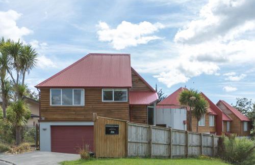 Ohakune Hotel | The Powderhorn Chateau