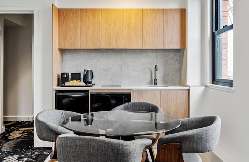 Battery Point Hotel | The Prince Of Wales Hotel