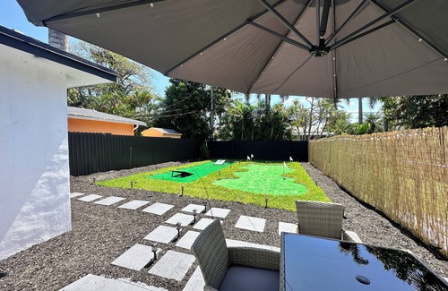 Edgewood Haus | The Record house! Next to Cruiseport/Airport & Beach