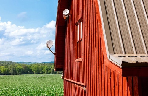 Cave Spring Haus | The Red Barn