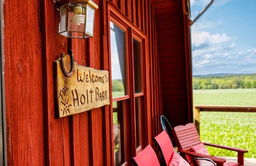 Cave Spring Haus | The Red Barn