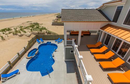 Sandbridge Haus | The Regency Royale