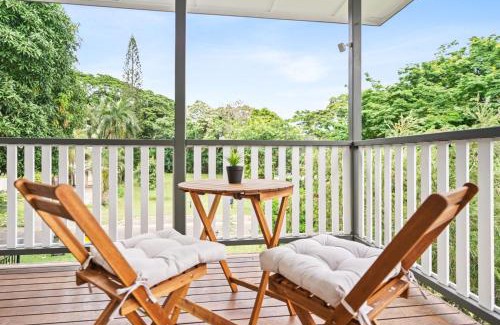 Aeroglen Haus | The Residence- Rainforest Retreat