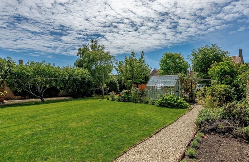 Burton Bradstock Hütte | The Retreat - M555306