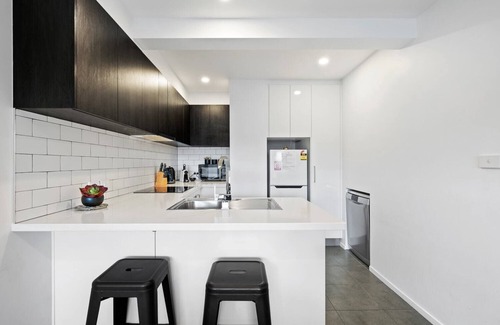 Warrane Wohnung | "The Retreat" with car park 10 min to CBD/Airport.