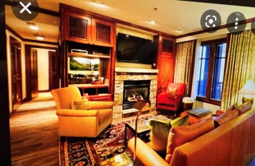 Aspen Resort | The Ritz-Carlton Club, Aspen Highlands 3 Bedroom 3.5 bathroom corner unit