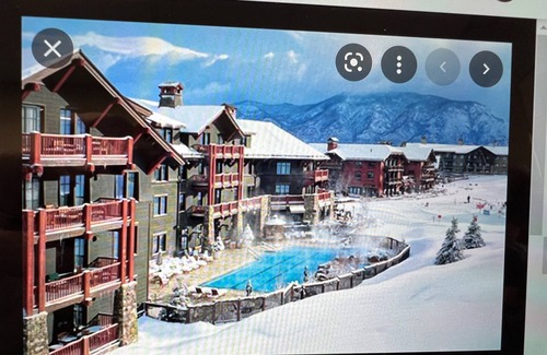 Aspen Resort | The Ritz-Carlton Club, Aspen Highlands 3 Bedroom 3.5 bathroom corner unit